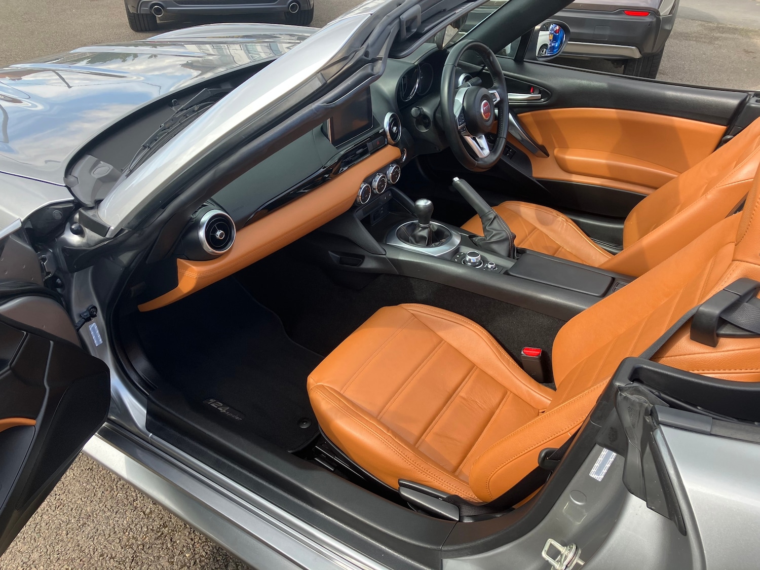 Used Fiat 124 Spider 2017 for sale - 76191401: Photo 6