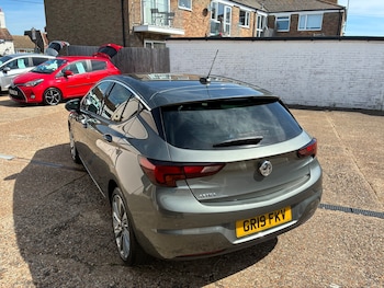 Used Vauxhall Astra 2019 for sale - 79301616: Photo