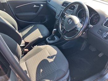 Used Volkswagen Polo 2017 for sale - 76006581: Photo