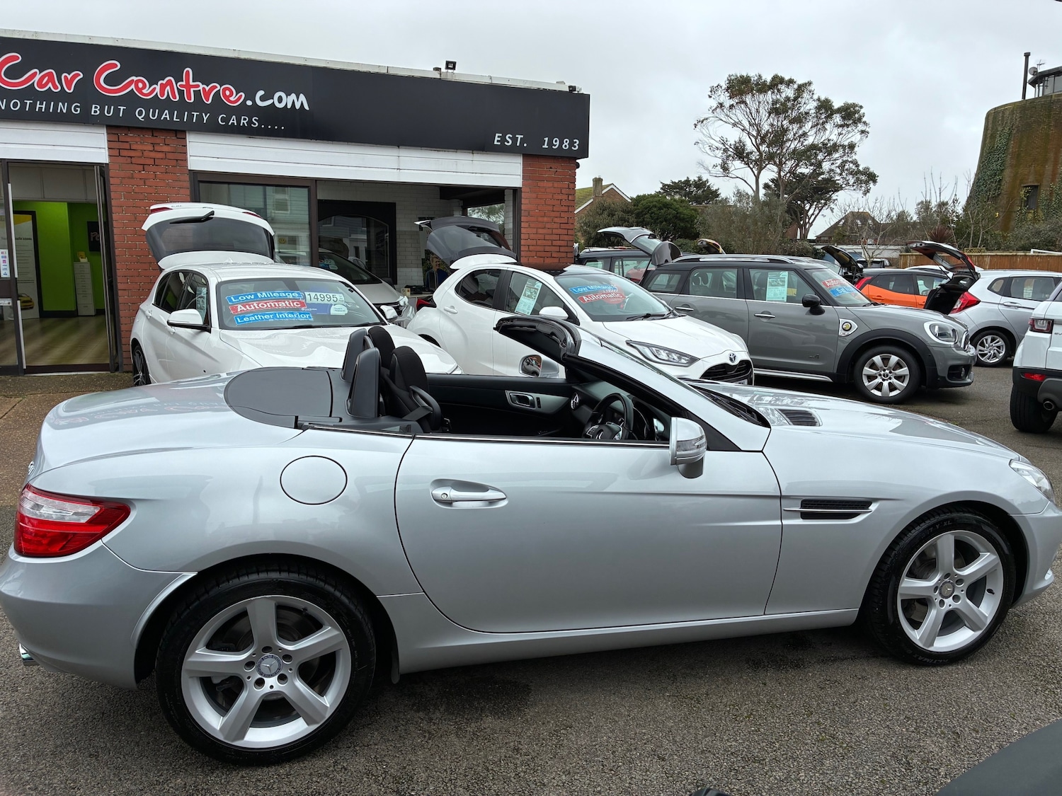 Used Mercedes-Benz SLK 2014 for sale - 77916261: Photo 7
