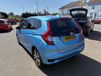 Used Honda Jazz 2018 for sale - 79502956: Photo