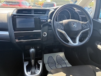 Used Honda Jazz 2018 for sale - 79502956: Photo