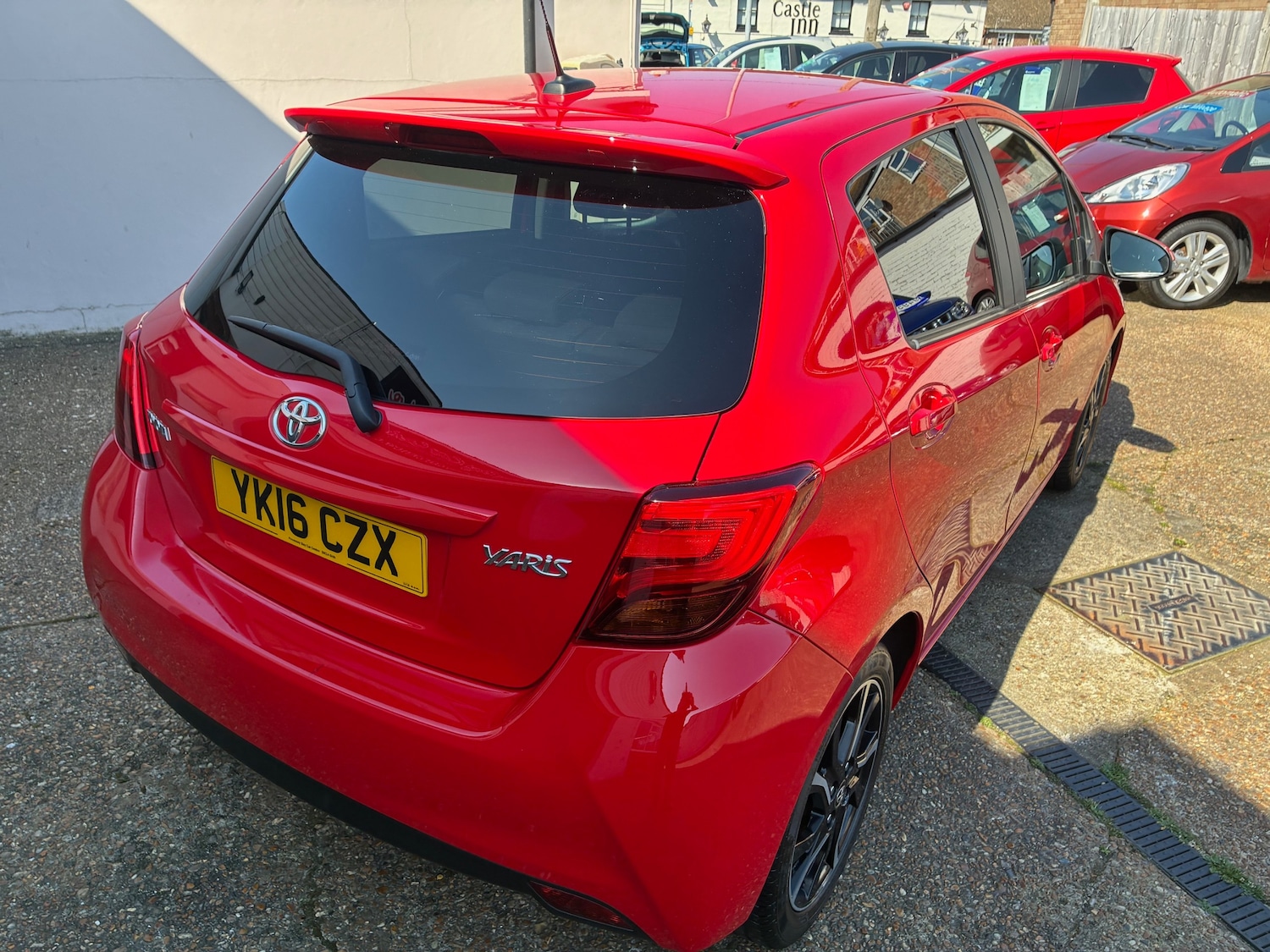 Used Toyota Yaris 2016 for sale - 78064986: Photo 11