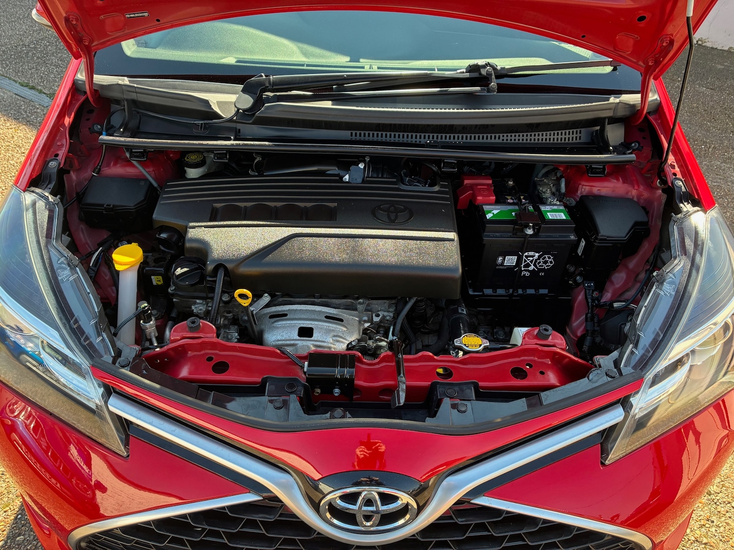 Used Toyota Yaris 2016 for sale - 78064986: Photo 13