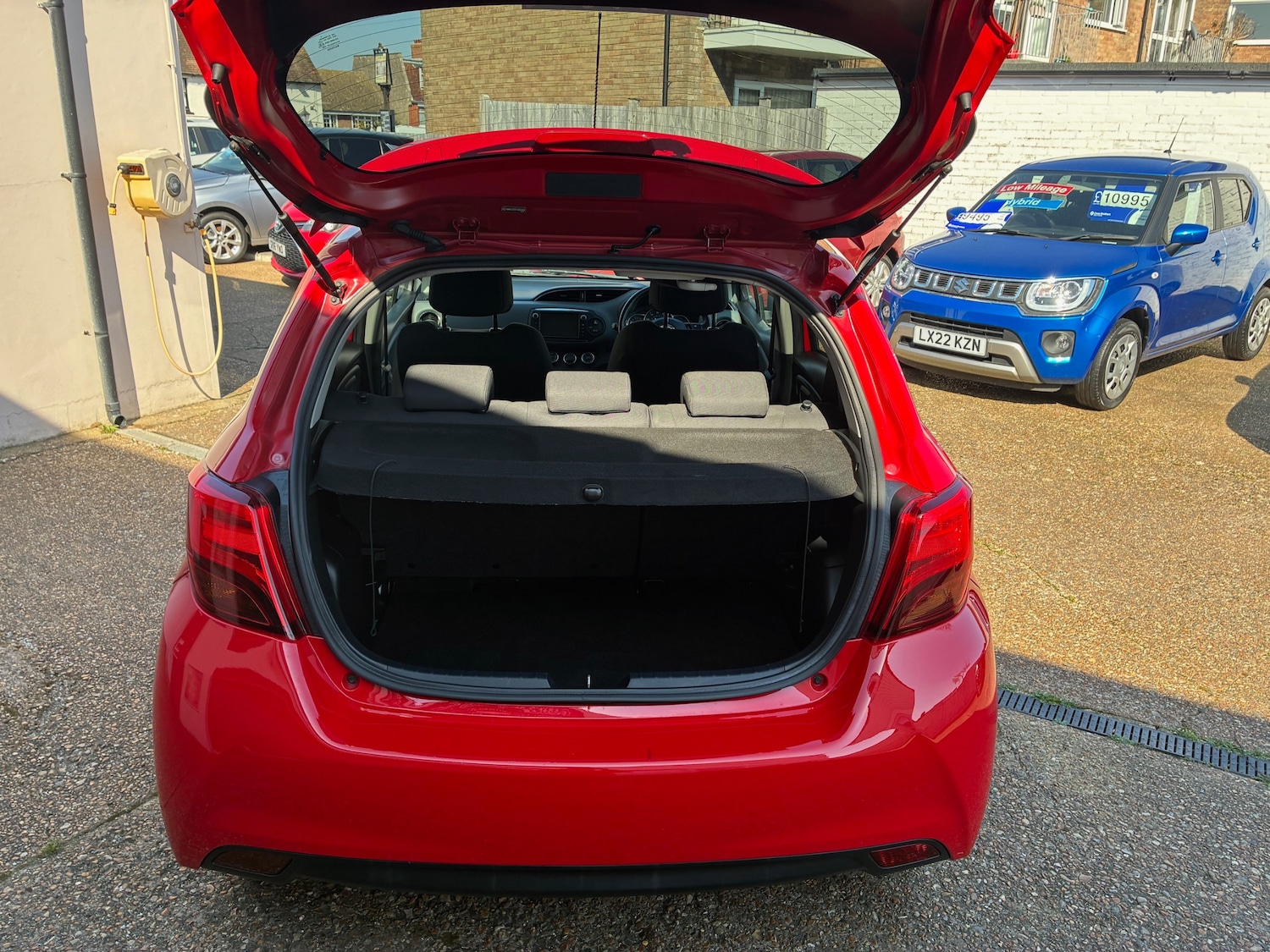 Used Toyota Yaris 2016 for sale - 78064986: Photo 9