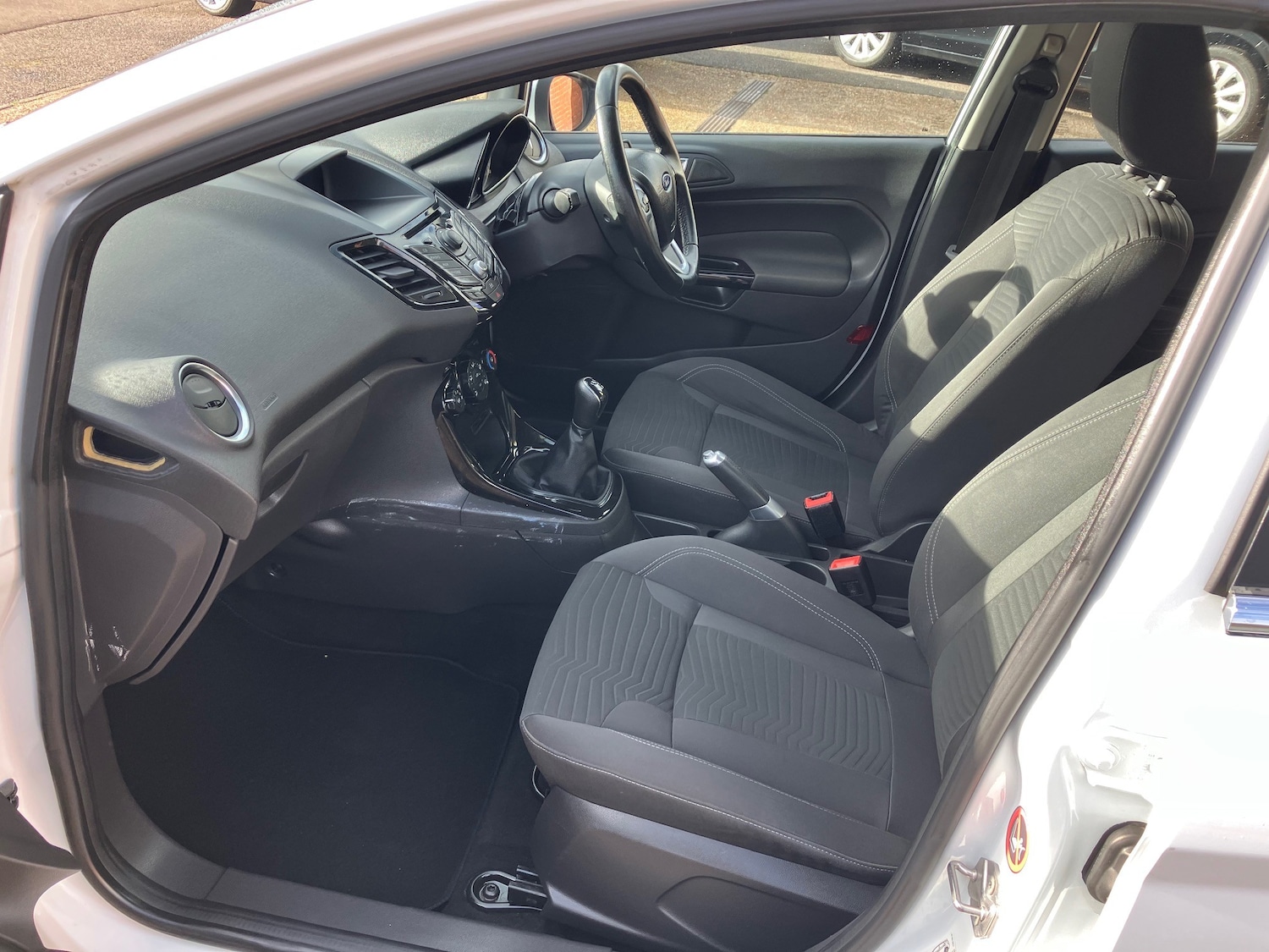 Used Ford Fiesta 2013 for sale - 76273805: Photo 6