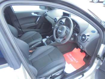 Used Audi A1 2013 for sale - 74424399: Photo