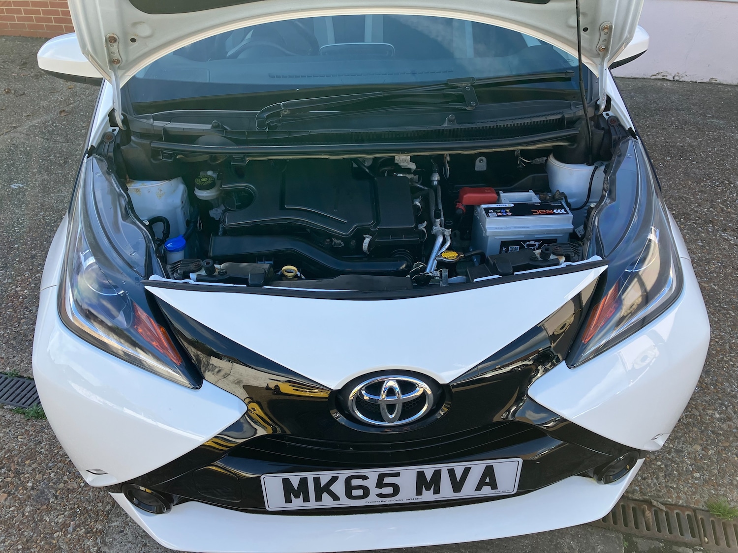 Used Toyota AYGO 2015 for sale - 77462950: Photo 12