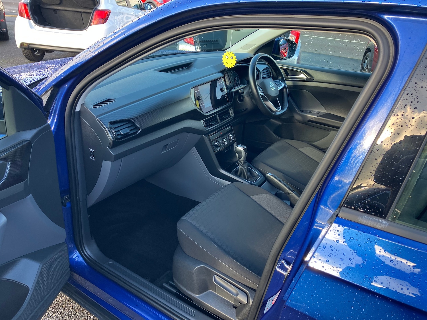 Used Volkswagen T-Cross 2020 for sale - 77312988: Photo 6