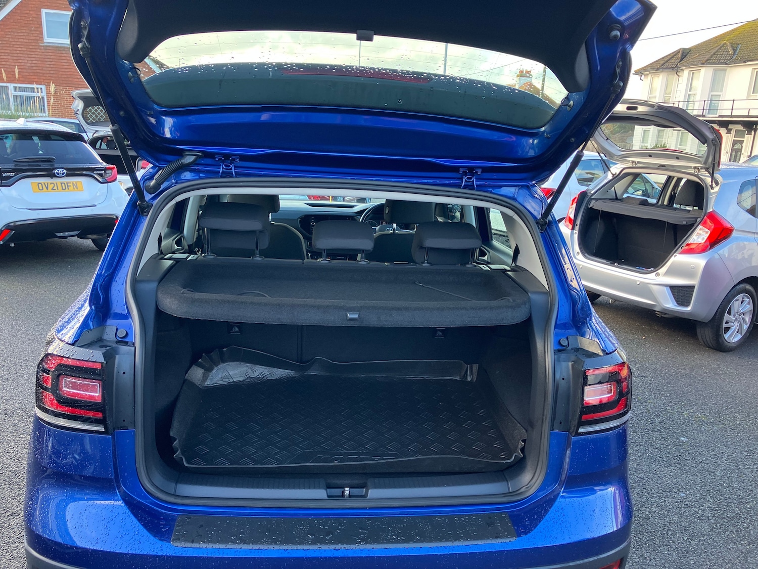 Used Volkswagen T-Cross 2020 for sale - 77312988: Photo 9