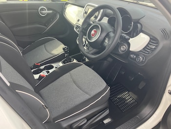 Used Fiat 500X 2018 for sale - 76176622: Photo 2