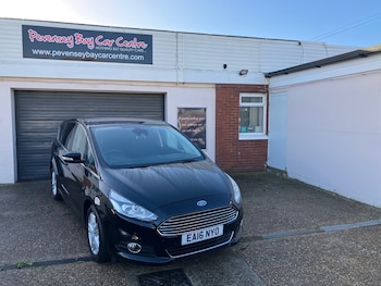 2016 (16) - 2.0 TDCi 150 Titanium 5dr Powershift