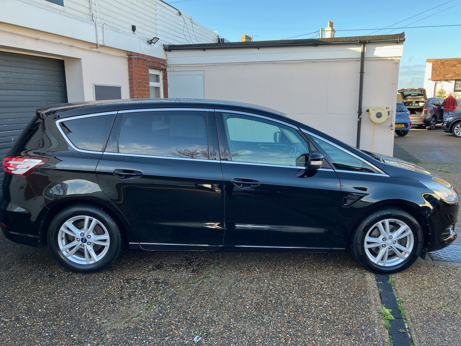 Used Ford S-Max 2016 for sale - 76909288: Photo 7