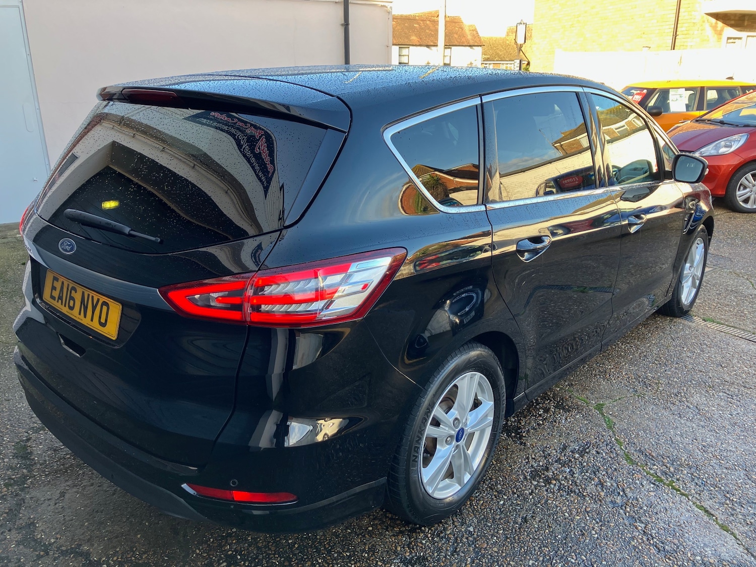 Used Ford S-Max 2016 for sale - 76909288: Photo 9