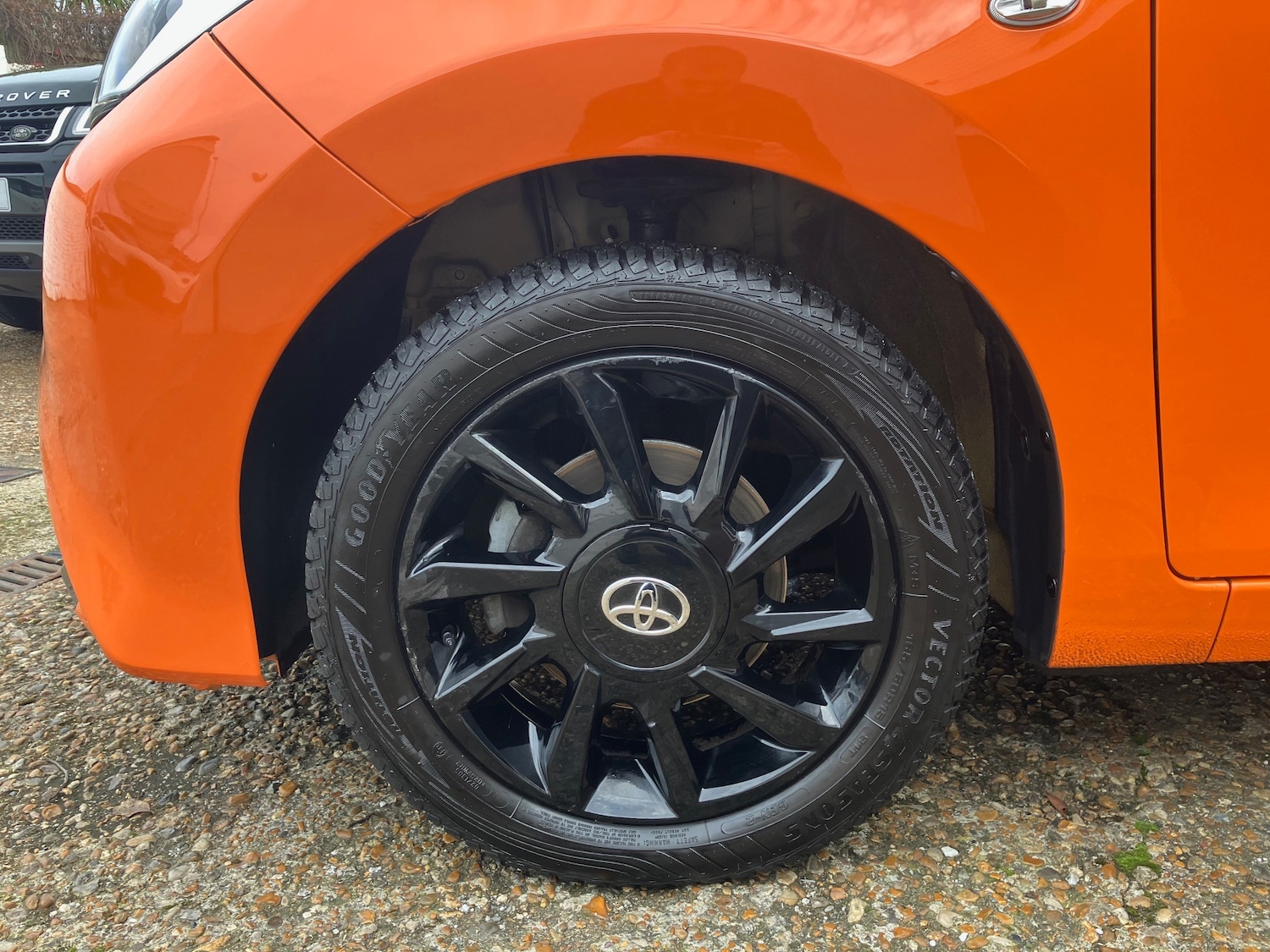 Used Toyota Yaris 2020 for sale - 76508871: Photo 11