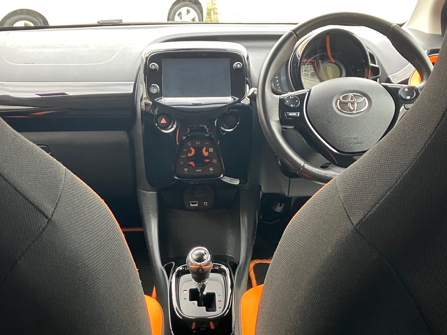 Used Toyota Yaris 2020 for sale - 76508871: Photo 4