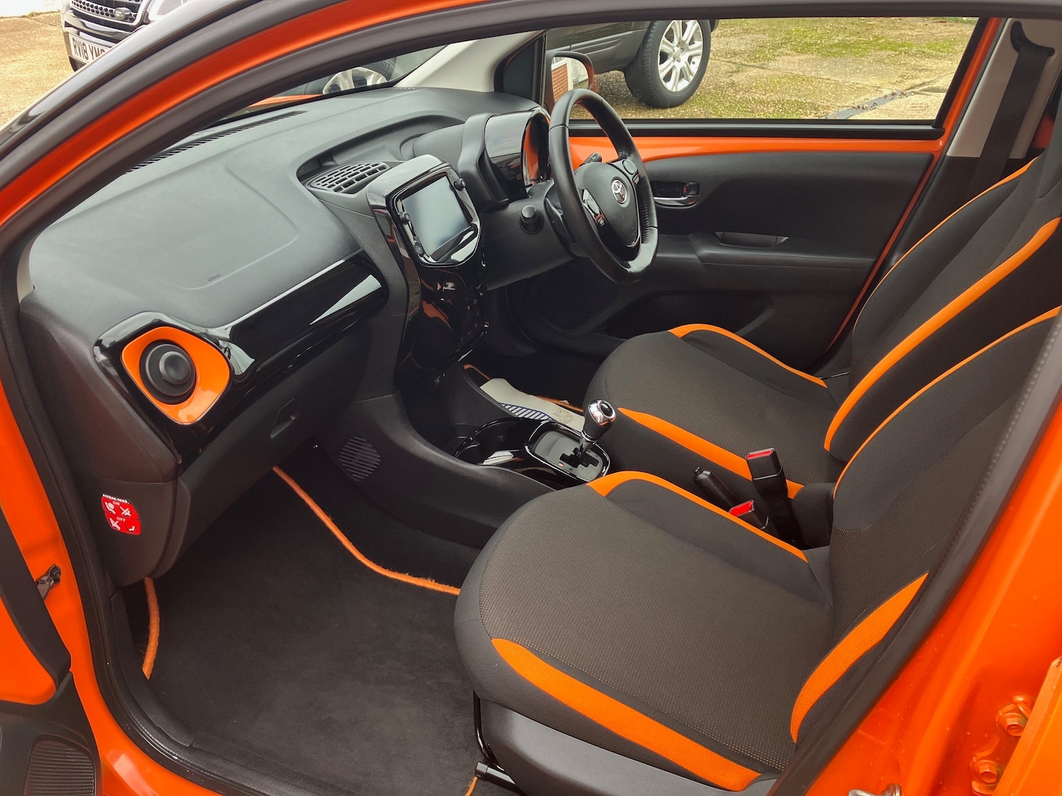 Used Toyota Yaris 2020 for sale - 76508871: Photo 6