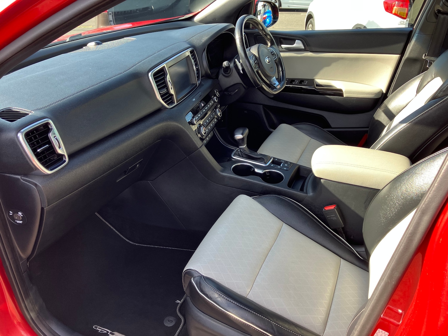 Used Kia Sportage 2017 for sale - 76134021: Photo 6