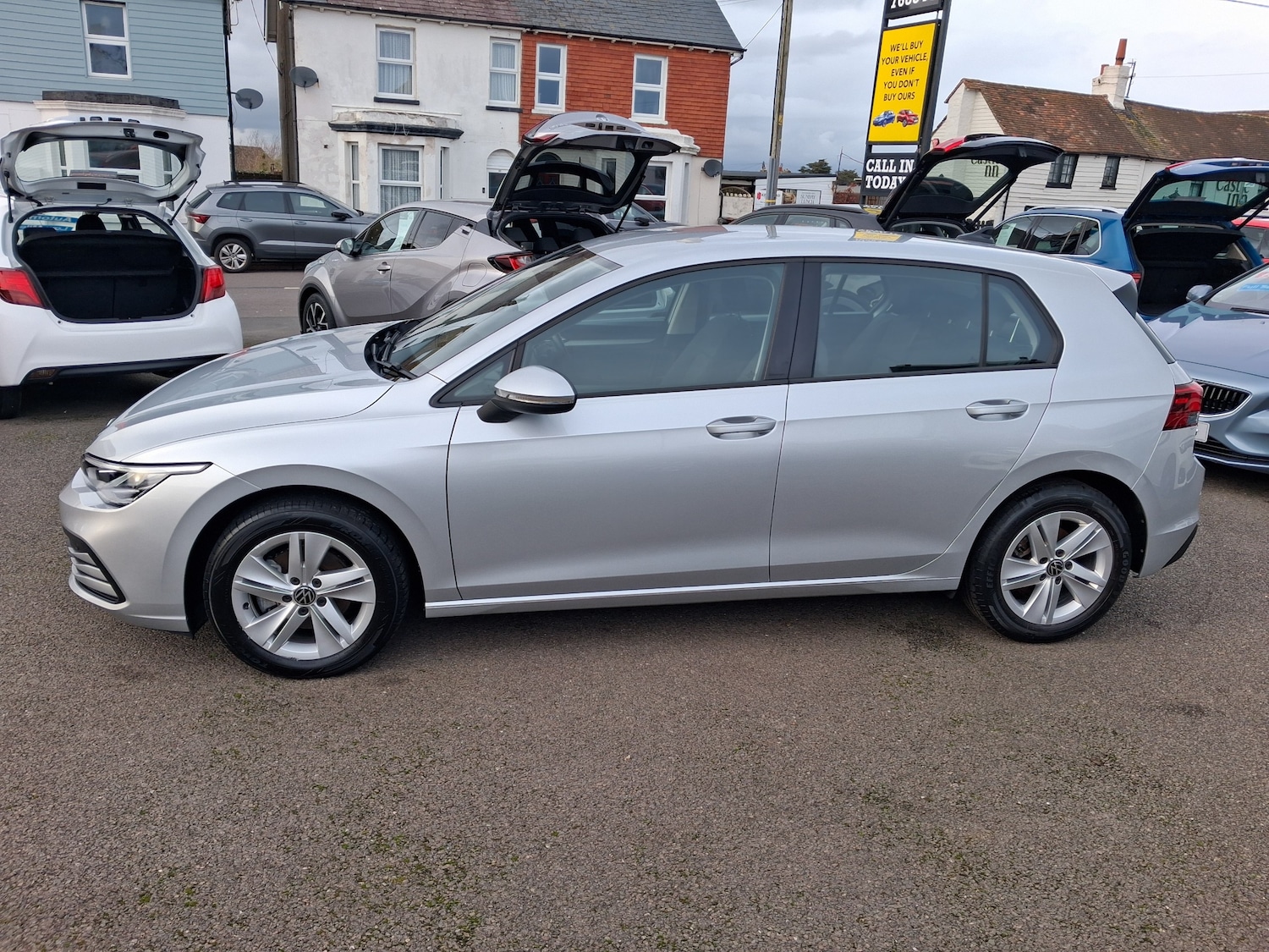 Used Volkswagen Golf 2021 for sale - 77631368: Photo 10