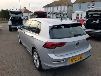 Used Volkswagen Golf 2021 for sale - 77631368: Photo