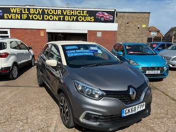Used Renault Captur 2018 for sale - 78413003: Photo