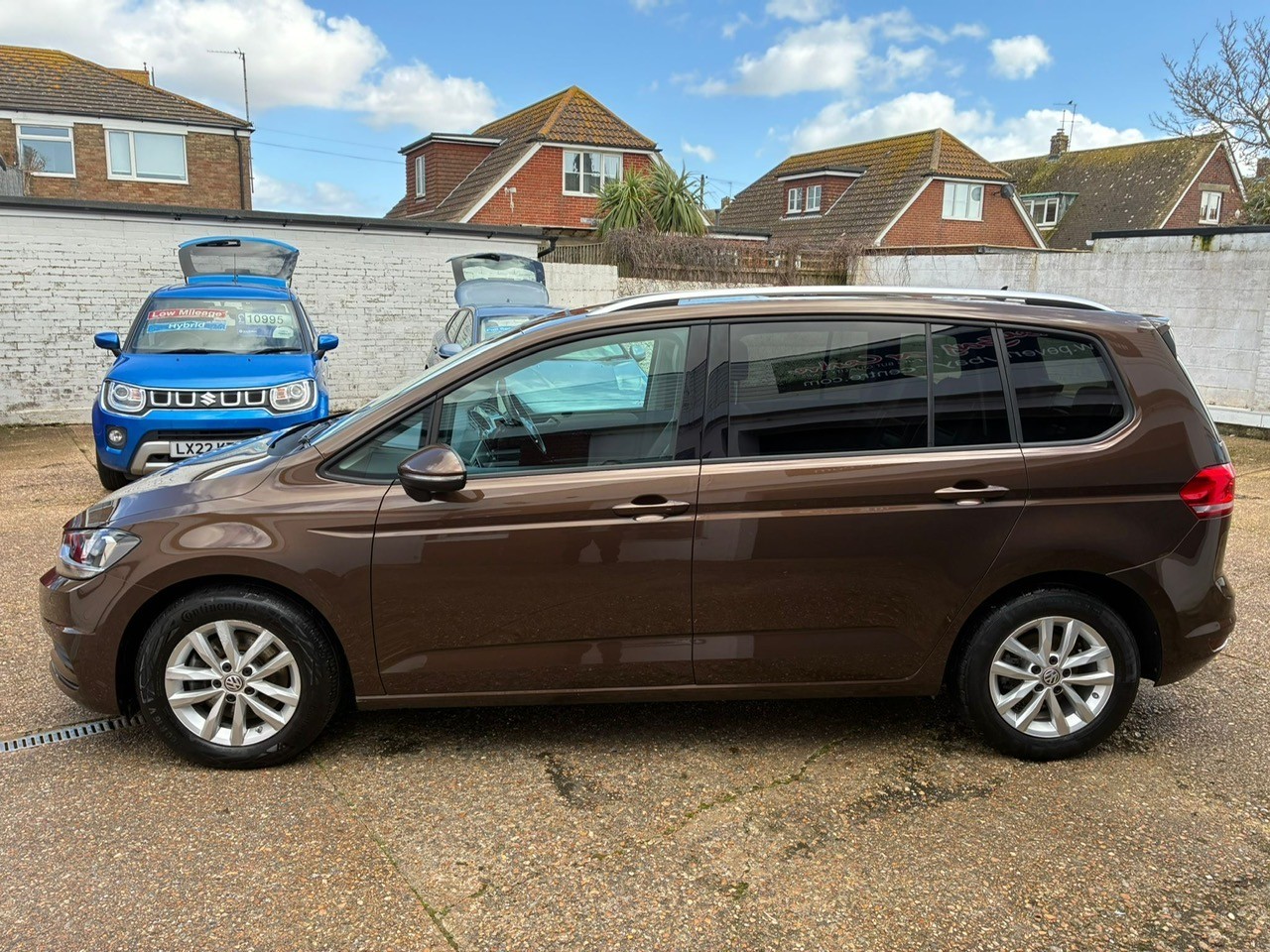 Used Volkswagen Touran 2016 for sale - 77890572: Photo 9