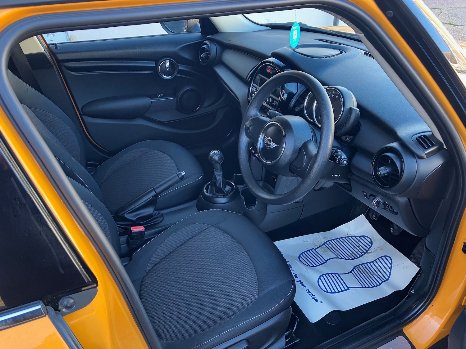 Used MINI Hatch 2016 for sale - 76557797: Photo 2