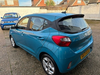 Used Hyundai i10 2021 for sale - 78016014: Photo