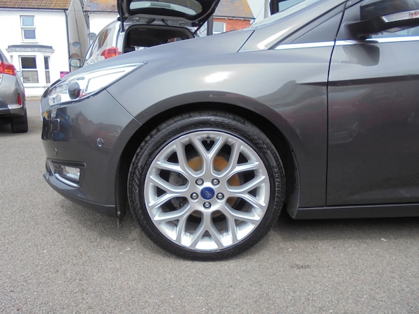 Used Ford Focus 2018 for sale - 75054726: Photo 11
