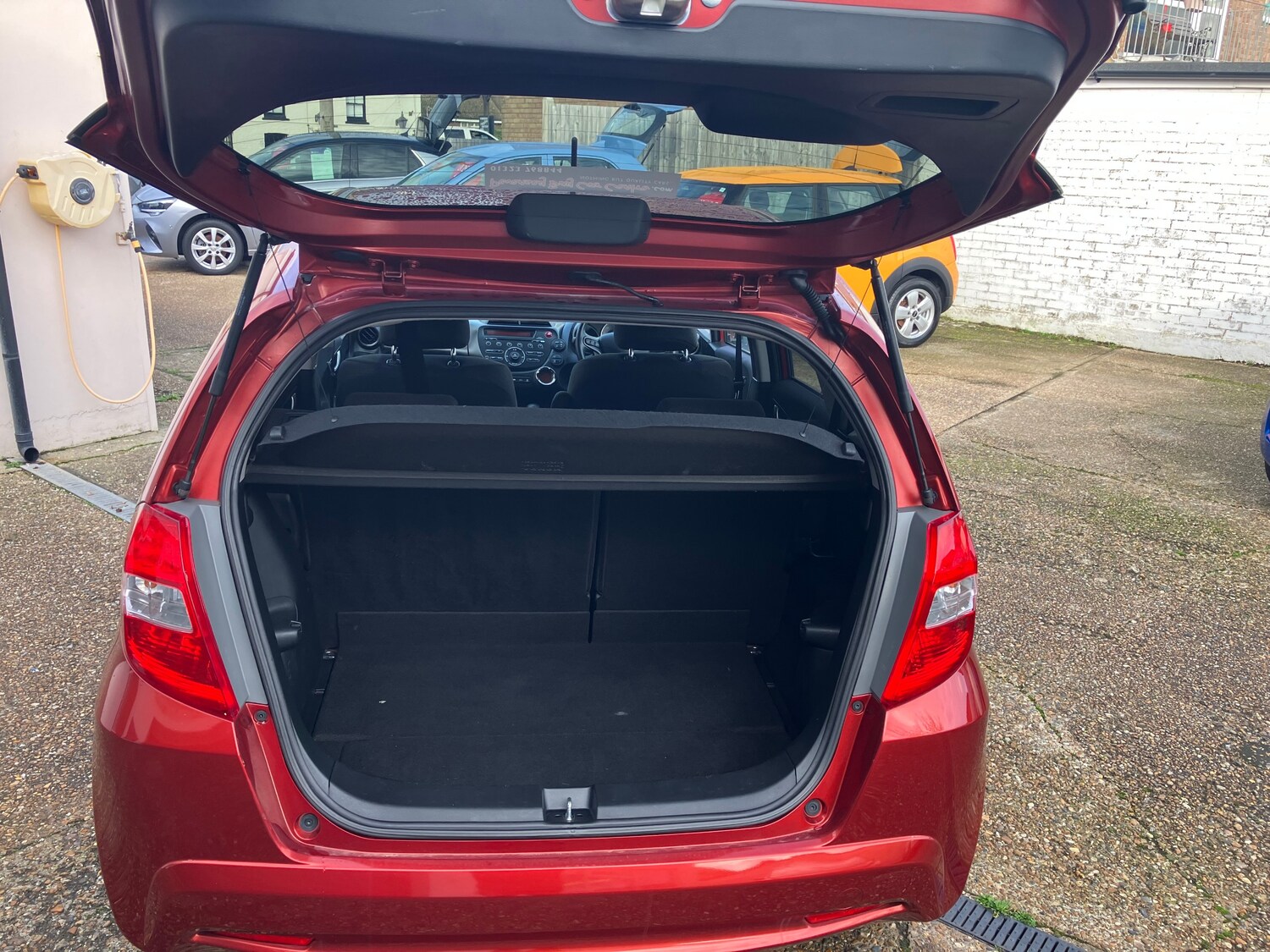 Used Honda Jazz 2014 for sale - 76565596: Photo 8