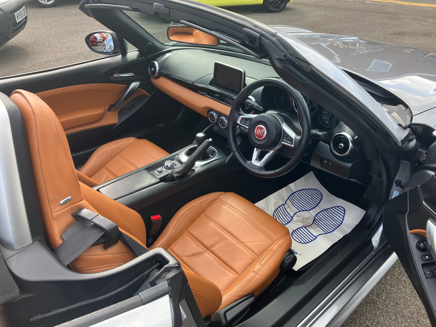 Used Fiat 124 Spider 2017 for sale - 76638008: Photo 2