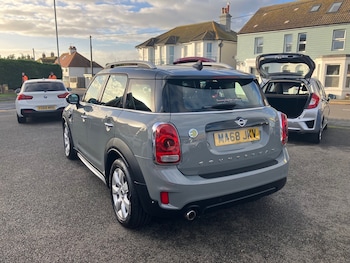 Used MINI Countryman 2018 for sale - 76847935: Photo