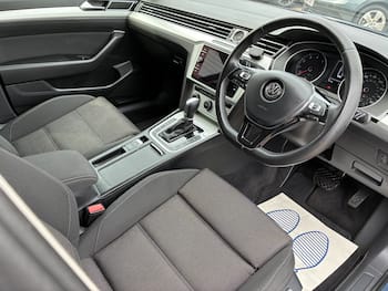 Used Volkswagen Passat 2017 for sale - 79588550: Photo