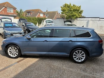 Used Volkswagen Passat 2017 for sale - 79588550: Photo