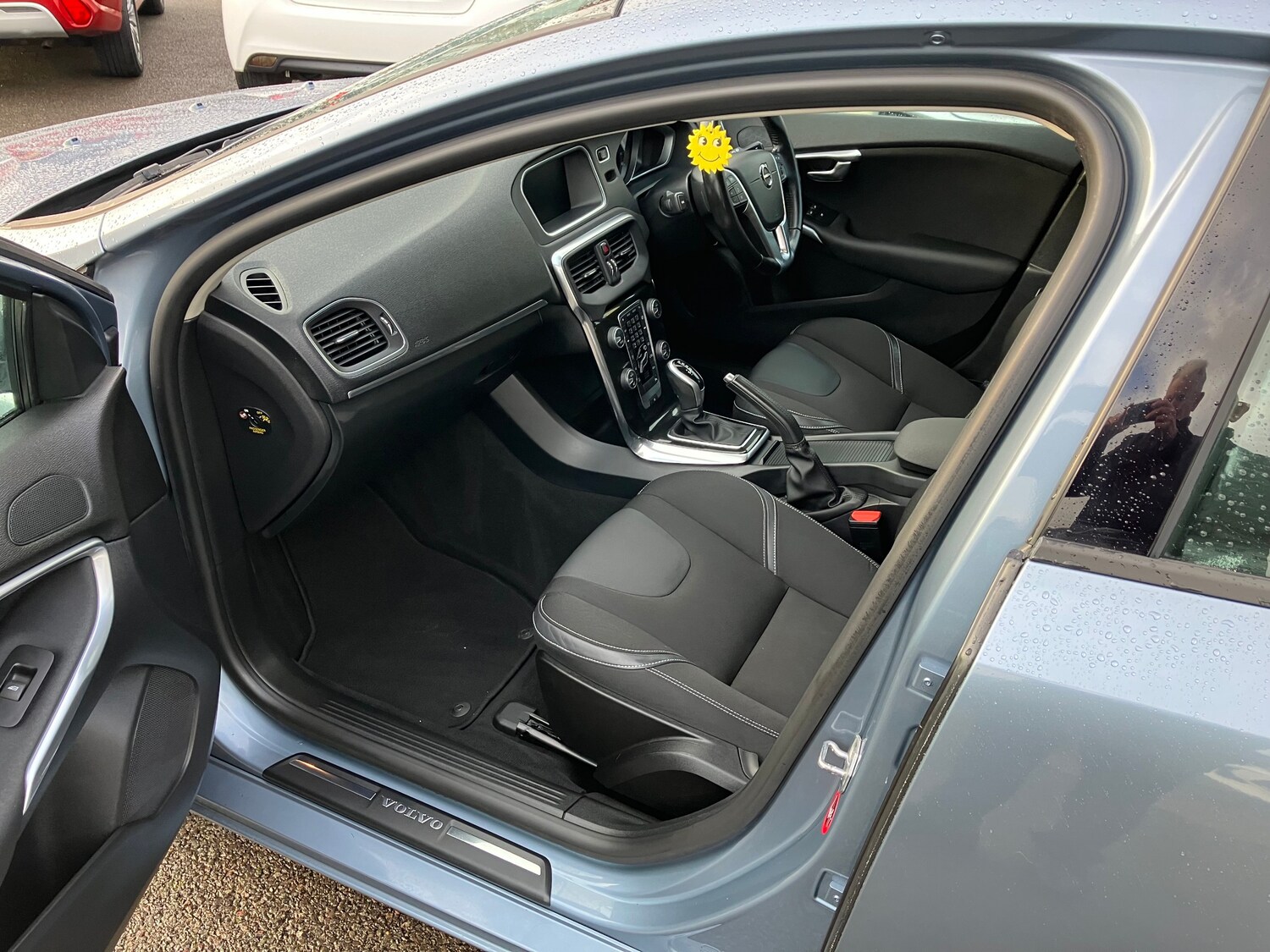 Used Volvo V40 2017 for sale - 77483283: Photo 6