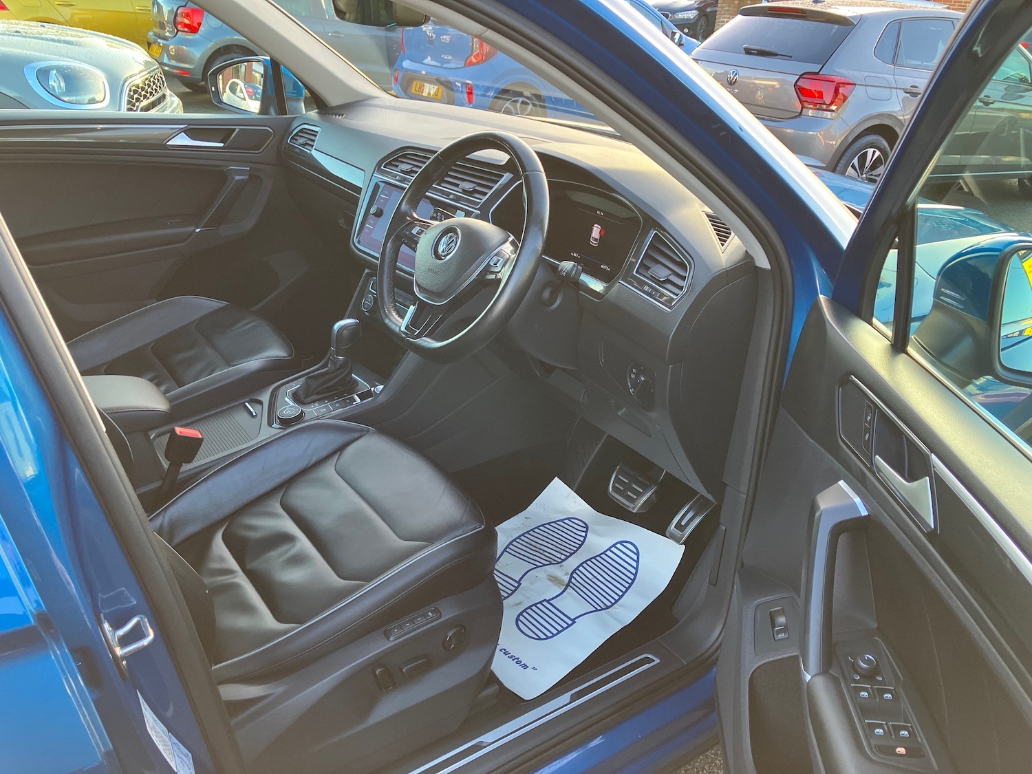 Used Volkswagen Tiguan 2017 for sale - 77100921: Photo 2