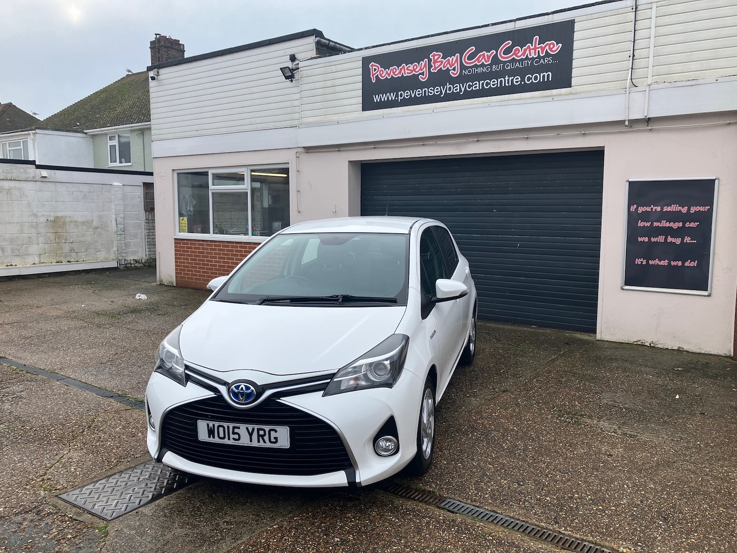 Used Toyota Yaris 2015 for sale - 77171415: Photo 5