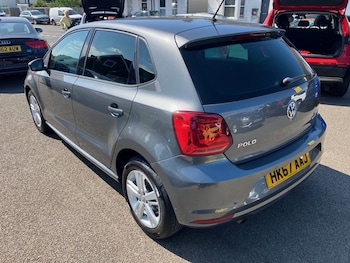 Used Volkswagen Polo 2017 for sale - 76724097: Photo