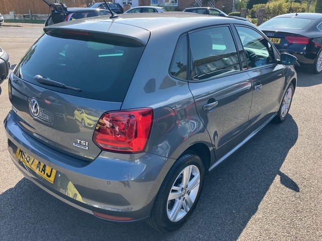 Used Volkswagen Polo 2017 for sale - 76724097: Photo 9