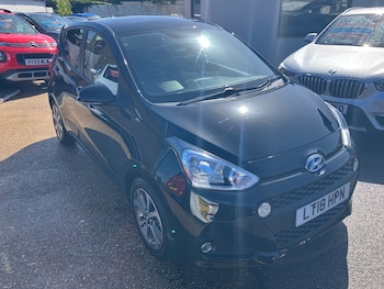 2018 (18) - Premium SE 1.2 5 Dr Auto