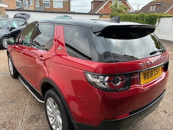 Used Land Rover Discovery Sport 2018 for sale - 79156355: Photo