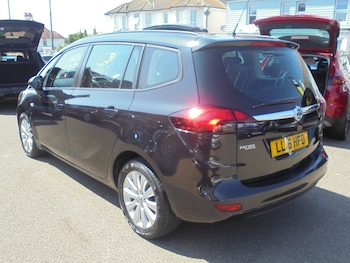 Used Vauxhall Zafira 2016 for sale - 77350487: Photo