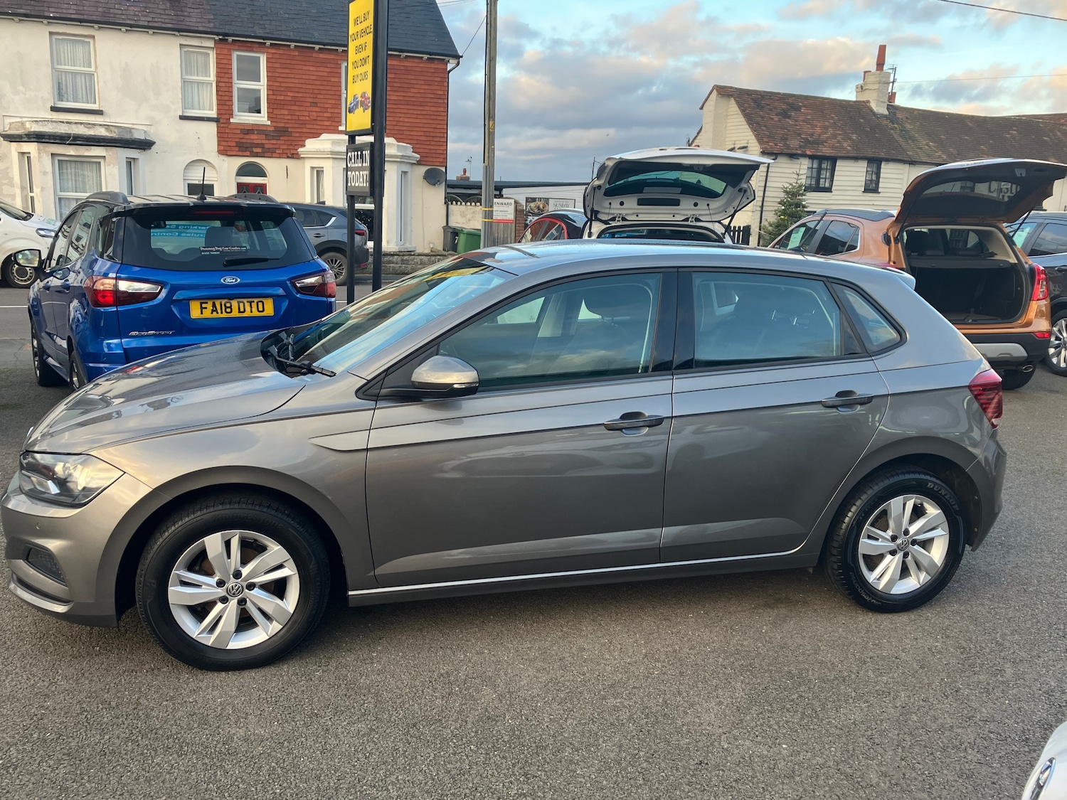 Used Volkswagen Polo 2019 for sale - 77100920: Photo 10