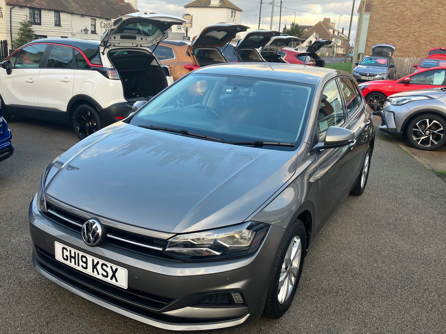 Used Volkswagen Polo 2019 for sale - 77100920: Photo 5