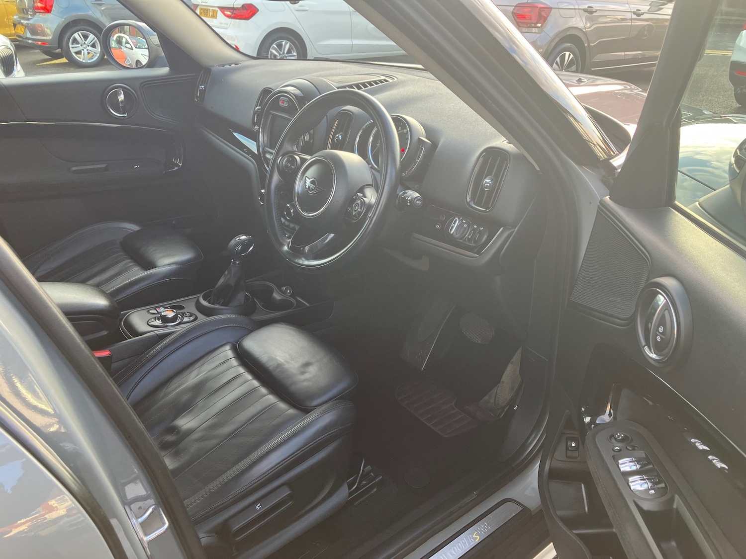 Used MINI Countryman 2018 for sale - 77139308: Photo 2