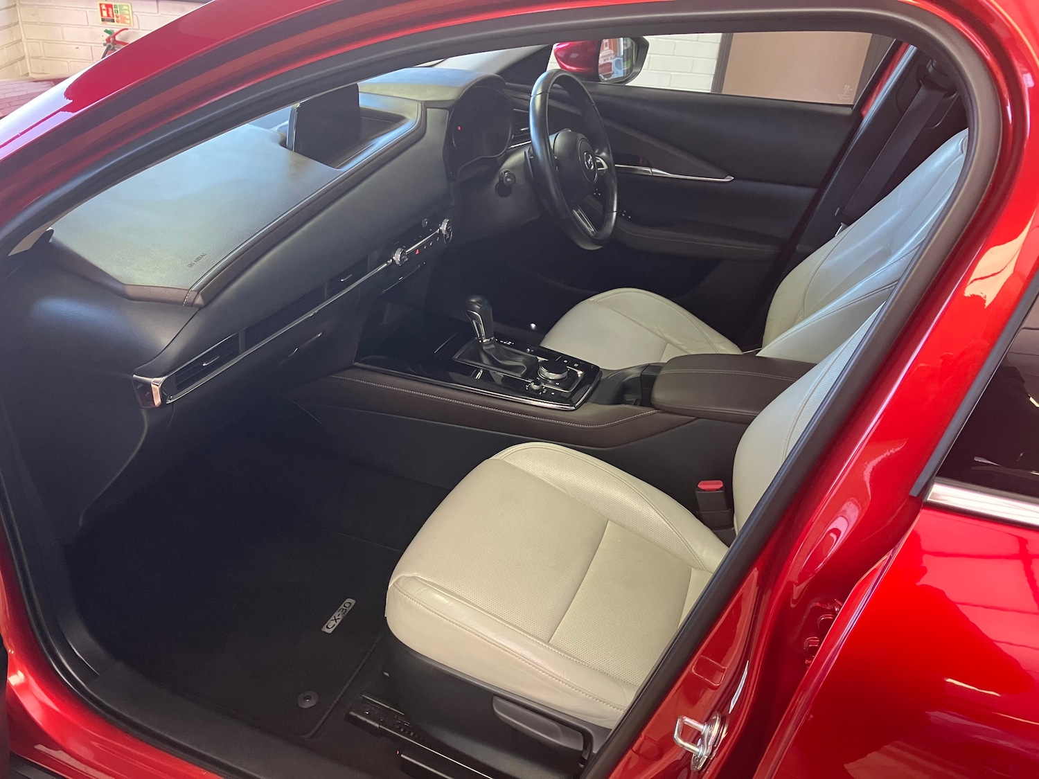 Used Mazda CX-30 2020 for sale - 76369074: Photo 6