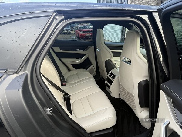 Used Jaguar F-Pace 2021 for sale - 78020903: Photo 9