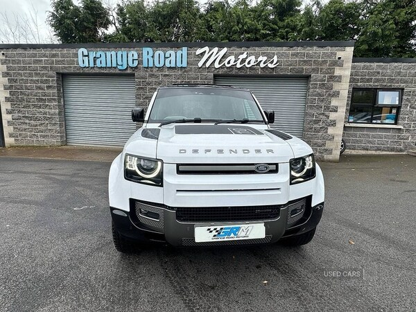 Used Land Rover Defender 2022 for sale - 74499690: Photo 2