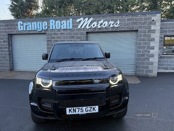 Used Land Rover Defender 2025 for sale - 77217889: Photo