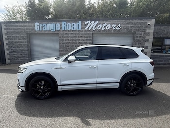 Used Volkswagen Touareg 2018 for sale - 79375104: Photo